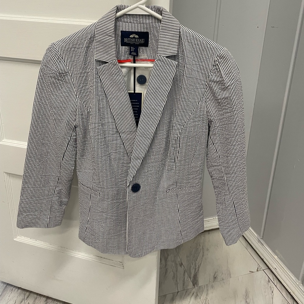 NWT seersucker blazer